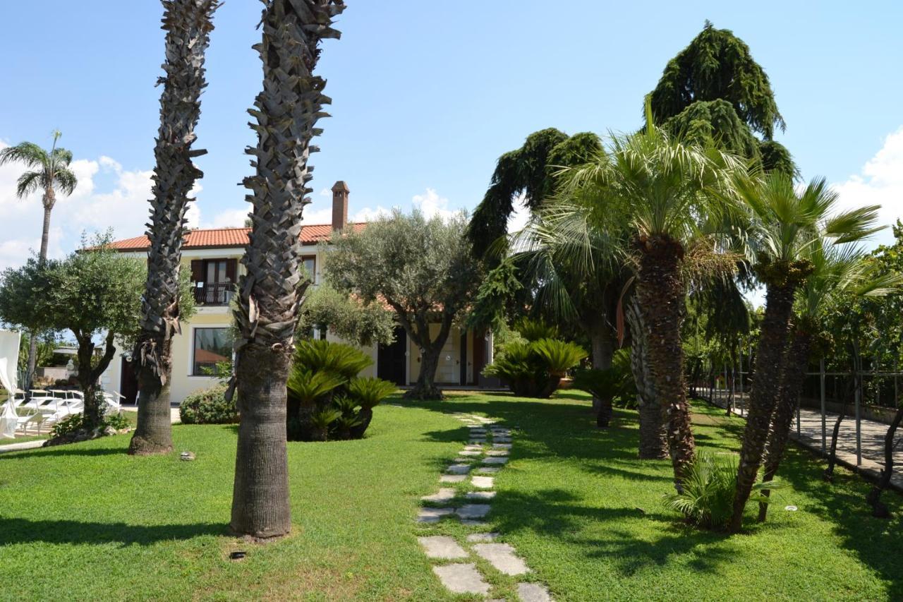 Вилла I Giardini Del Vesuvio Сомма-Везувиана Экстерьер фото