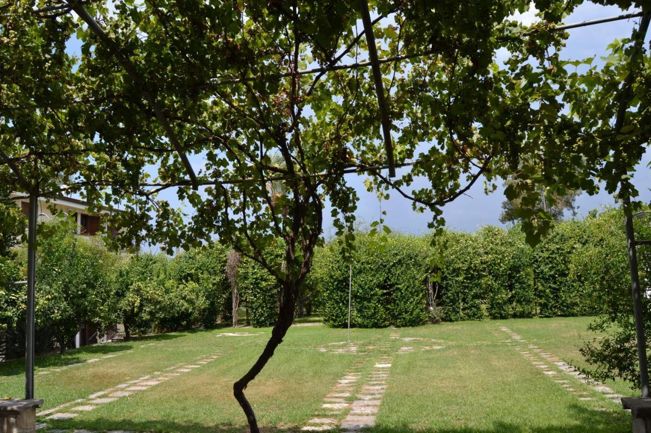 Вилла I Giardini Del Vesuvio Сомма-Везувиана Экстерьер фото